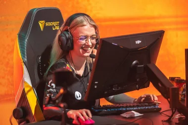 Фото mimi - Микаэла Линтруп