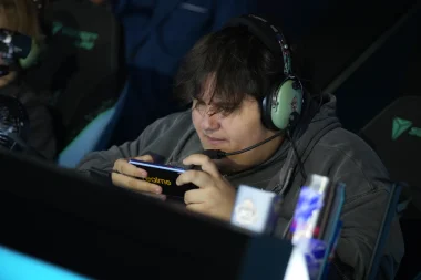 Фото Kid Bomba - Матфайос Хадзилакос