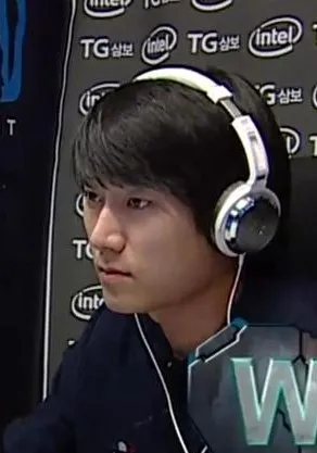 Фото Myth - Ким Сунг-ён