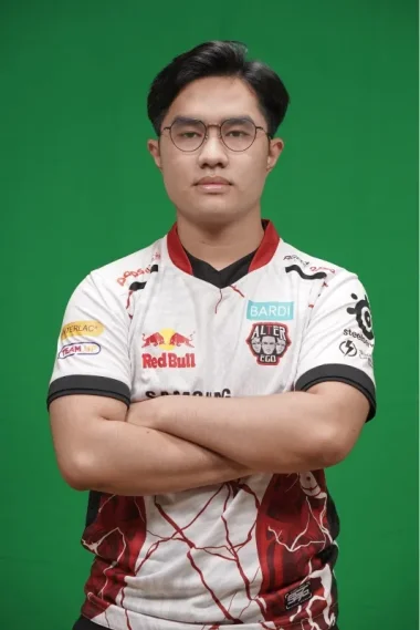 Фото Nakya - Алехандро Симанжоранг