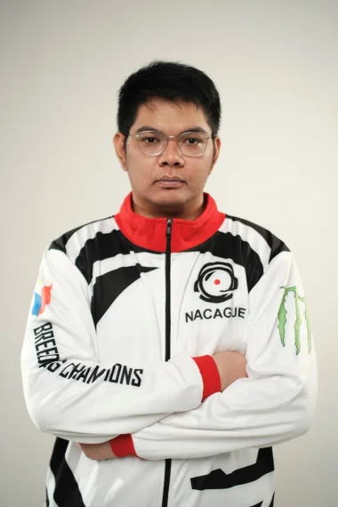 Фото Maxeee - Джон Лабиринто