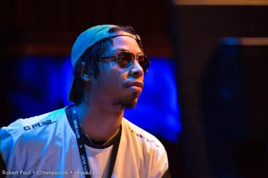 Фото Sleep - Дарнелл Уоллер