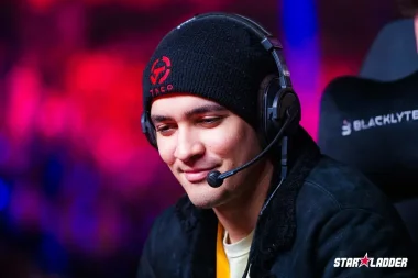 Фото TACO - Эпита́сио Песо́а де Мело́ Фи́льо