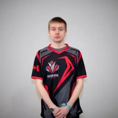 Фото LakQi - Брайан Дезормо