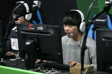 Фото eVo - Ли Юсок