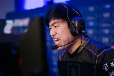 Фото Fan - Фан Ян