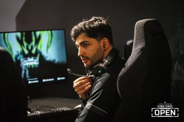 Фото bazaar - Эслем Саяди