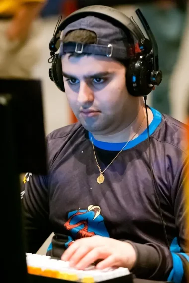 Фото TT1 - Паям Тогьян