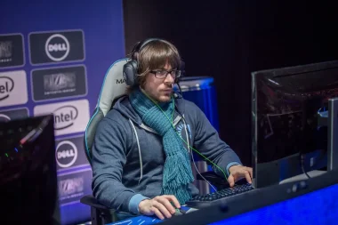 Фото Lowell - Жоаким Фиташ