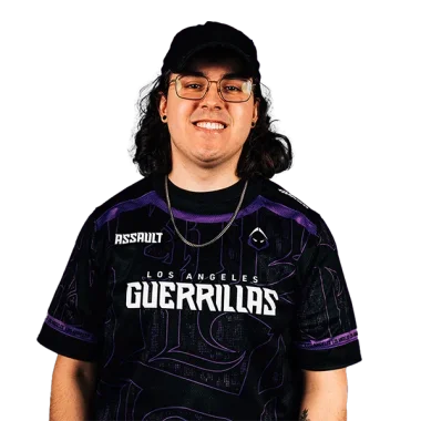 Фото Assault - Адам Гарсия