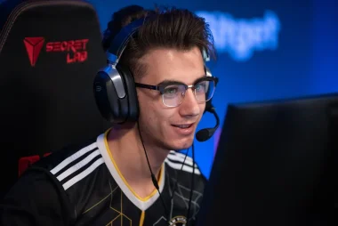 Фото Kyojin - Джейсон Нгуен Ван