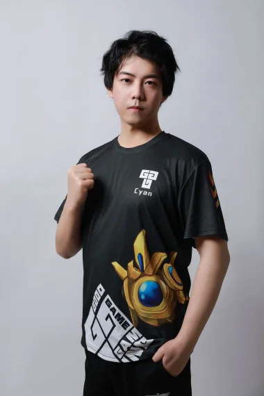 Фото Lancer - Хуан Мин