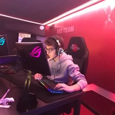 Фото G4Laxy - Эмир Юксель