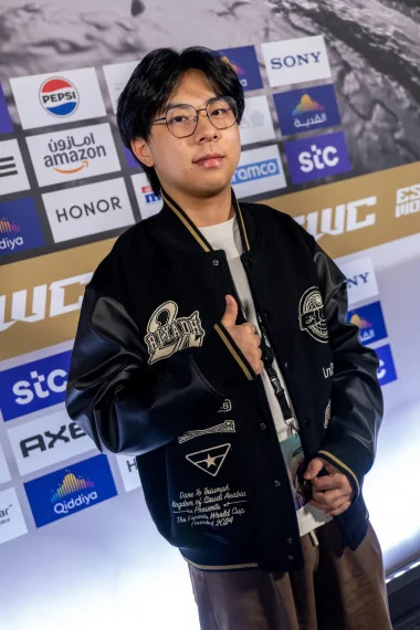 Фото LnlD - Жан Шукун