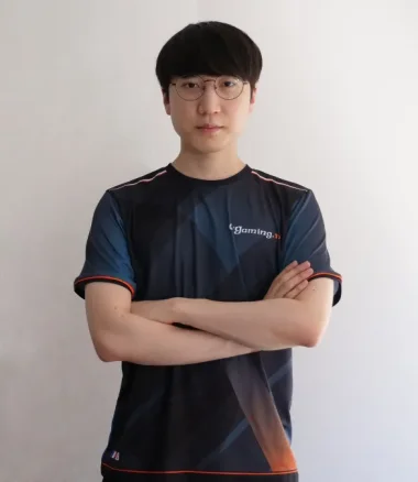 Фото INnoVation - Ли Шинхён