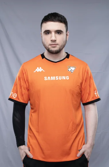 Фото Kompot_trash - Кристиан Роман Корбу