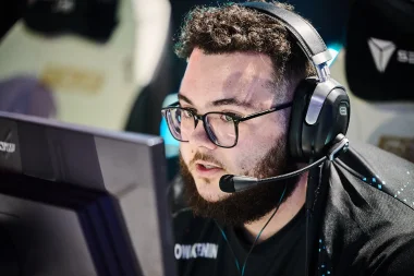 Фото Owakening - Джозеф Конли