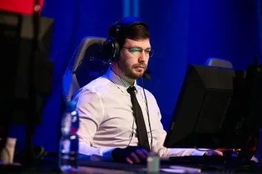 Фото Fear - Клинтон Лумис