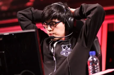 Фото Ggoong - Ю Бёнг Джун