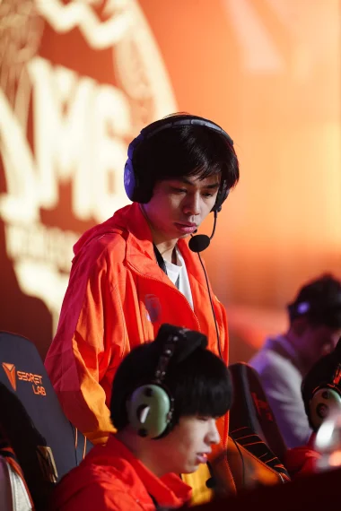 Фото Sasa - Лу Кхай Бин