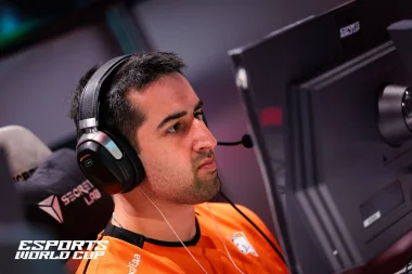 Фото Slayr - Еван Райалс