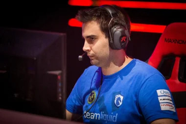 Фото FalcoN - Виктор Санчес Лопес