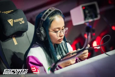 Фото Ayanami - Гвинет Бердин Диаго́н