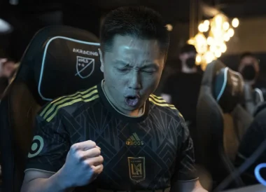 Фото SavvyPanda - Алан Ву