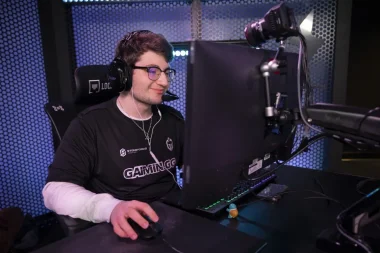 Фото CLASIA - Антони Кирни