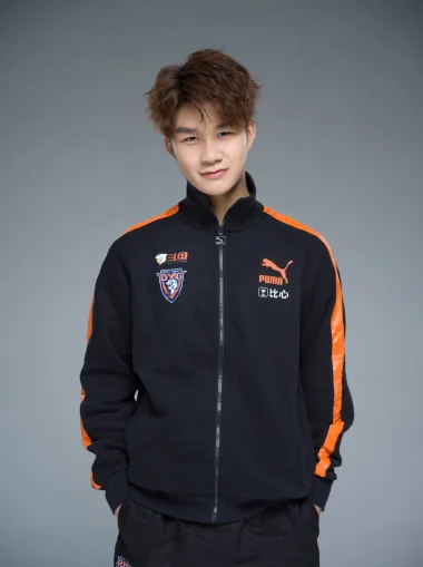 Фото XiaoYi - Ван Цзюнь