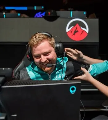 Фото Smithy - Алекс Смит