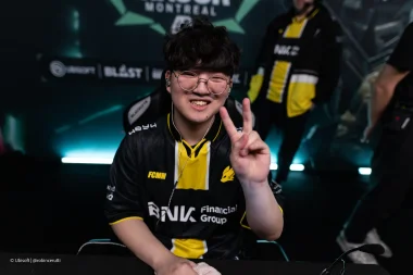 Фото Mephi - Пак Джу-ван