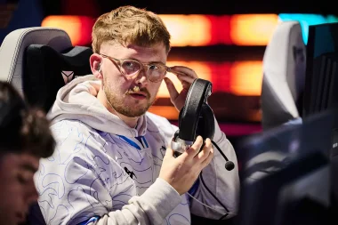 Фото Insight - Джейми Крейвен