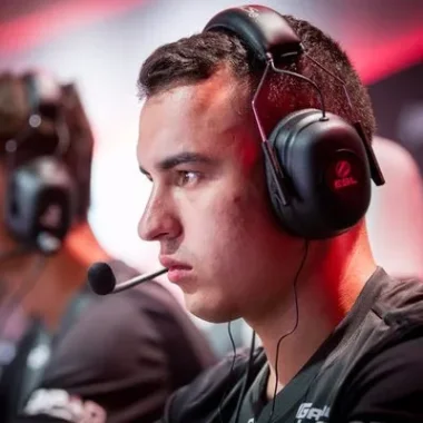 Фото Aeon - Ramzi Geysen