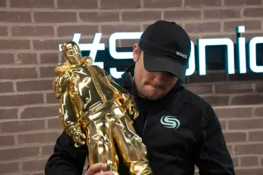 Фото Tribizzle - Даррен Мур