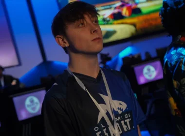 Фото Lunar - Джошуа Ванной