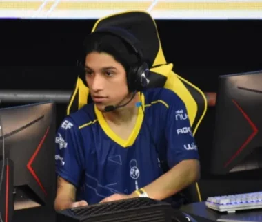 Фото Xuto - Ренато Салазар