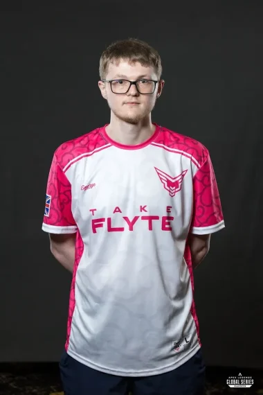 Фото Luxr - Даниил Тофилд