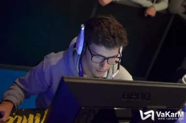 Фото NpK - Пьер Хенкинет